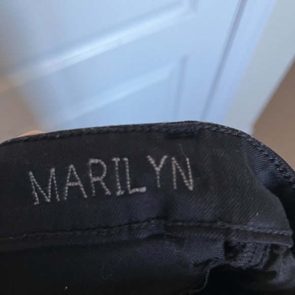 Neuw Marilyn Blackest Silk Skinny Jeans - Picture 4 of 7